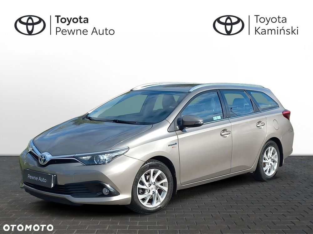 Toyota Auris - 1