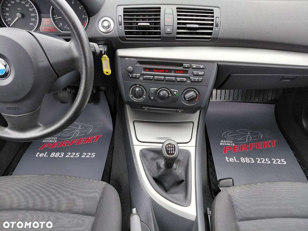 BMW Seria 1 - 18