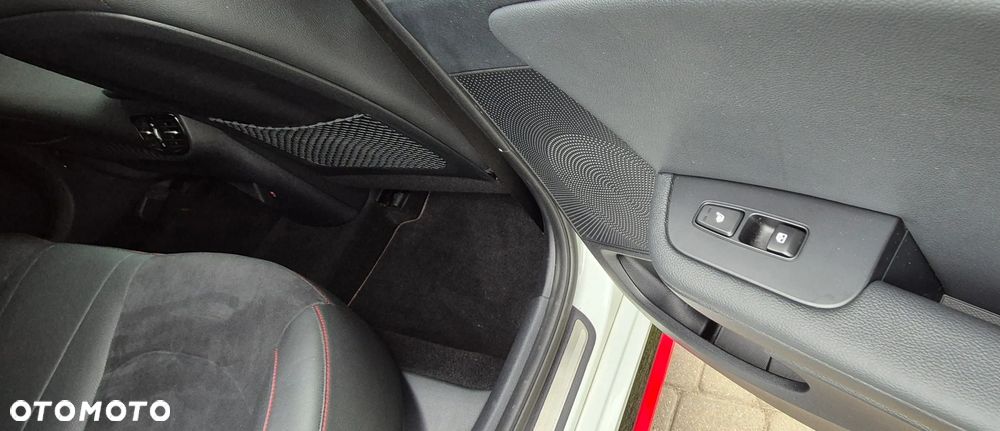 Kia ProCeed 1.6 T-GDI GT DCT - 21