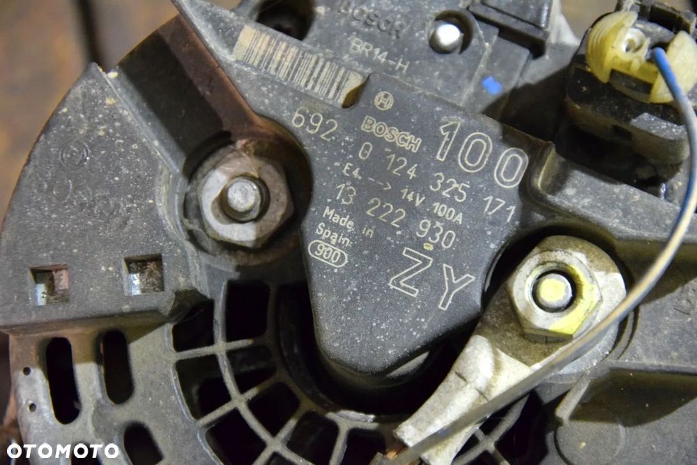 Opel Meriva A 1.4 Alternator 13222970 ZY - 3