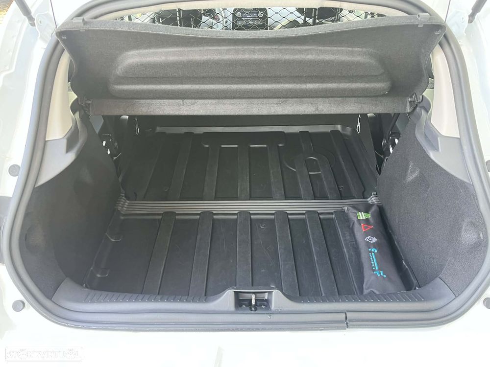 Renault Clio IV Van 1.5 dCi 75cv - 23