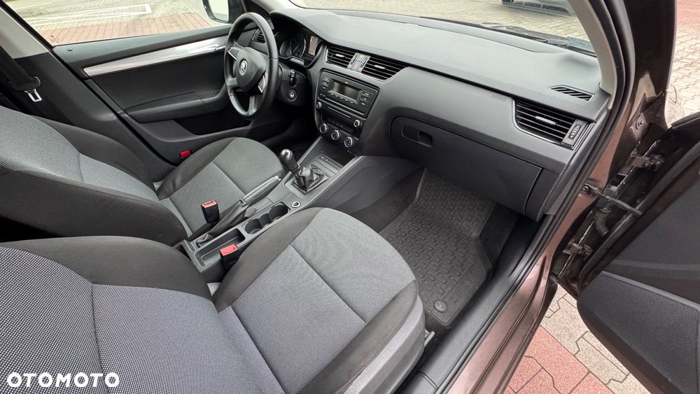 Skoda Octavia 1.2 TSI Active - 11