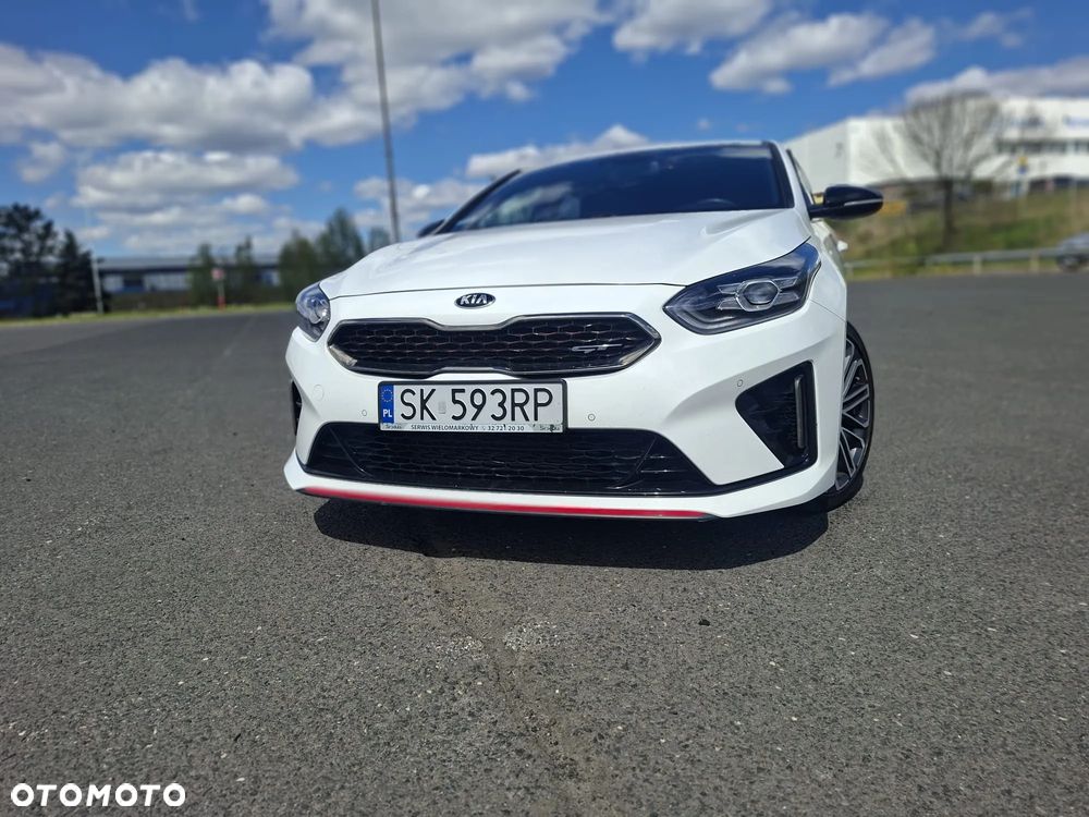 Kia ProCeed 1.6 T-GDI GT DCT - 6