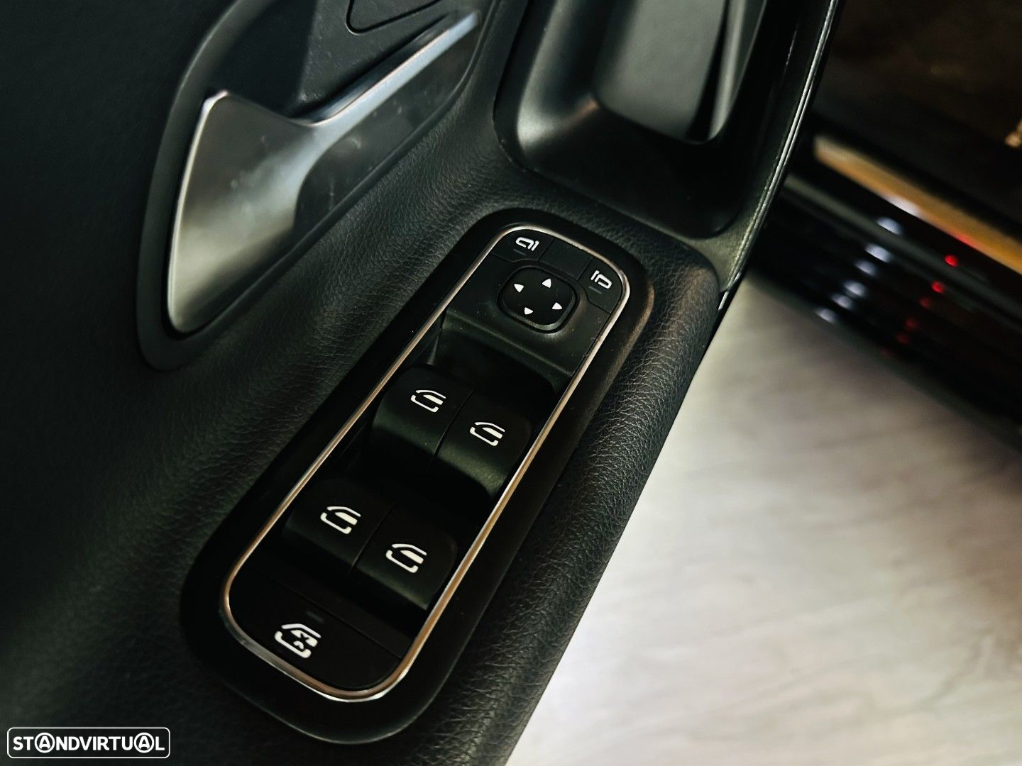 Mercedes-Benz CLA 180 Shooting Brake - 19