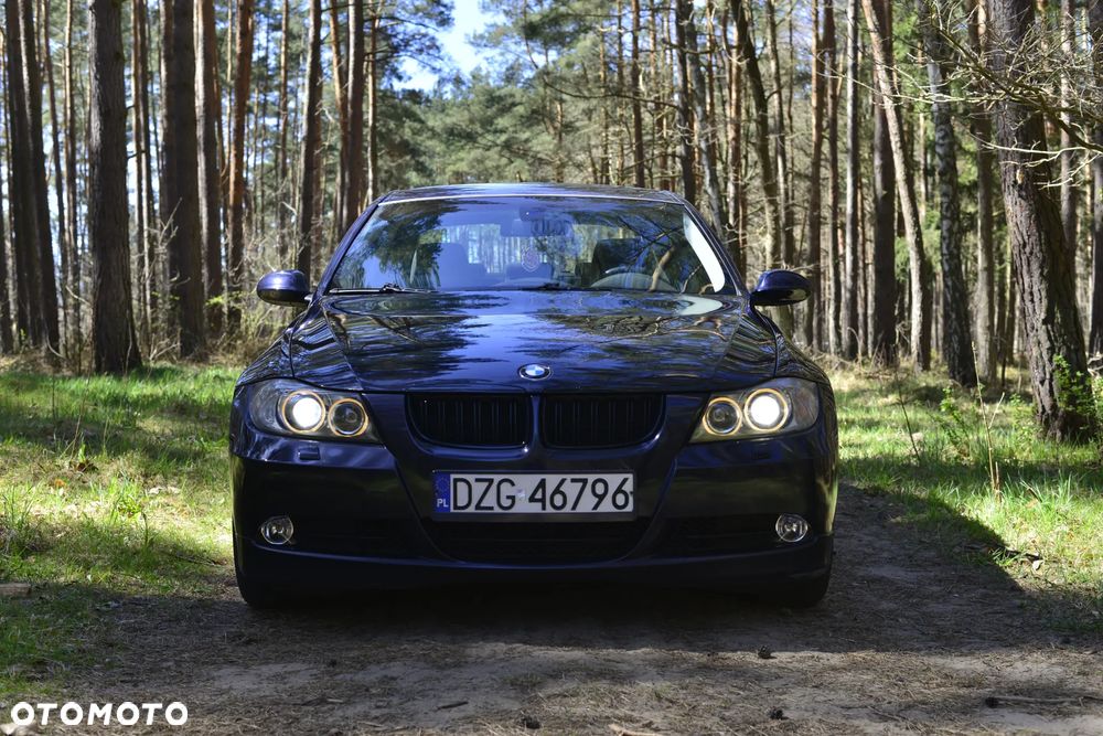 BMW Seria 3 318d - 2