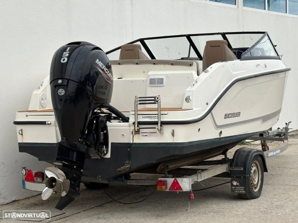 Quicksilver Activ 605 Bowrider - 7