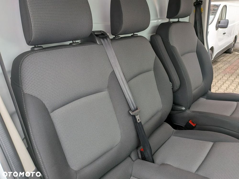 Renault Trafic - 18