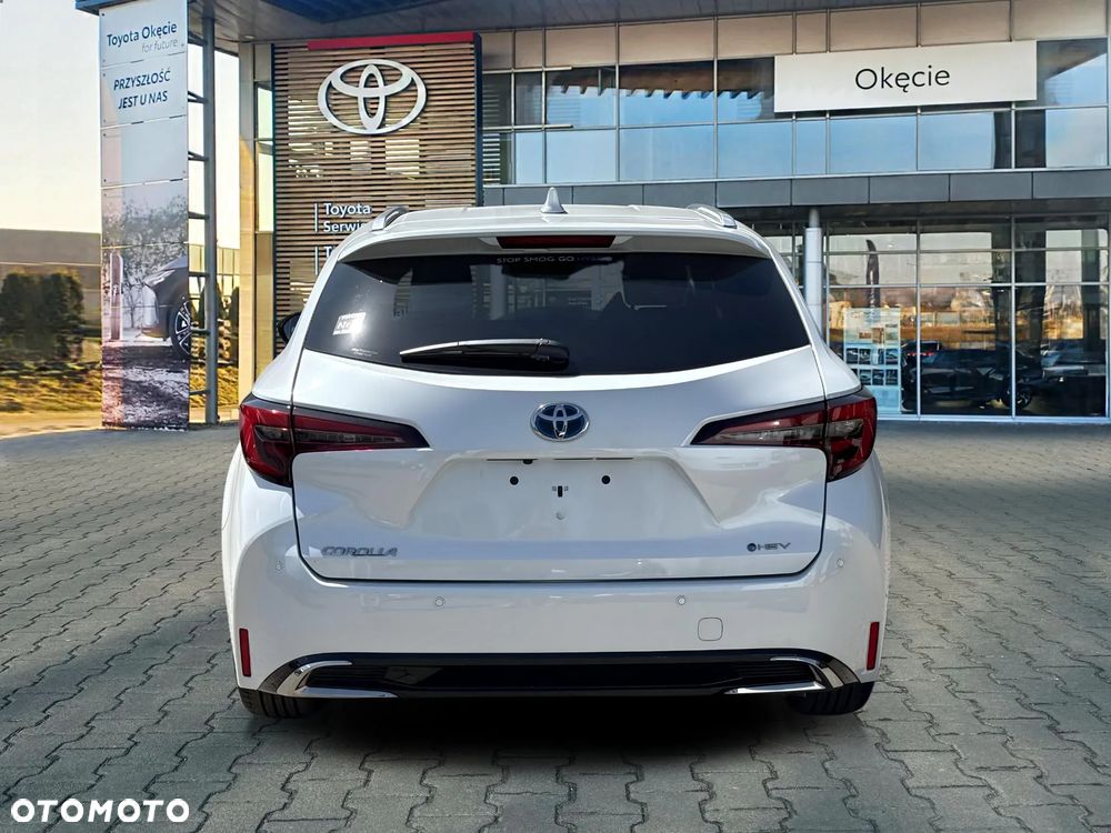 Toyota Corolla - 4