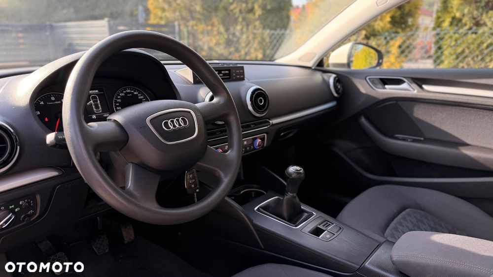 Audi A3 3-drzwiowe 1.4 TFSI Ambition - 9