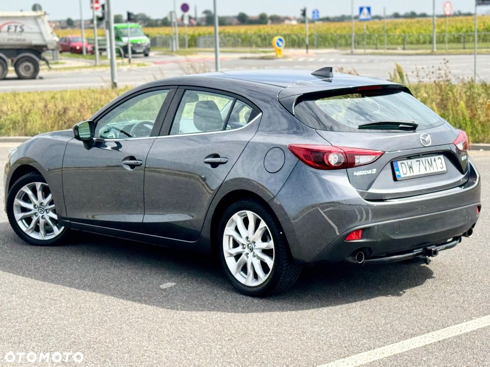 Mazda 3 - 8