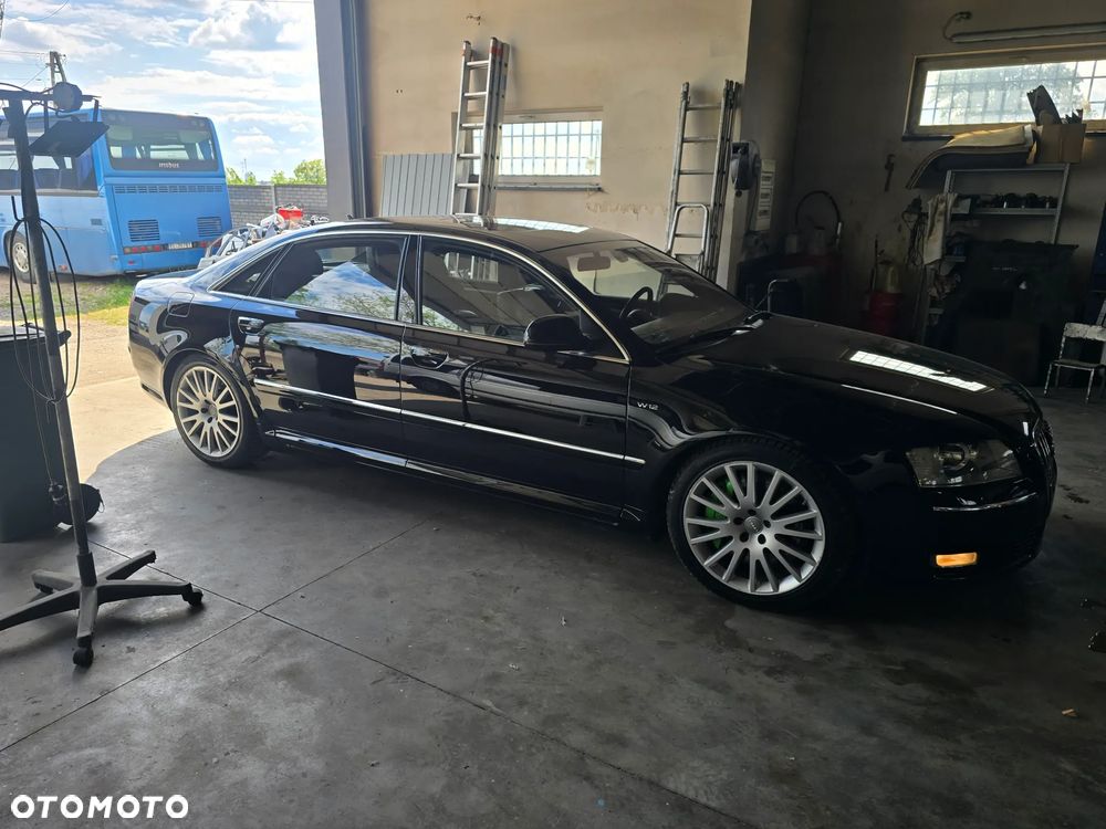 Audi A8 W12 quattro Langversion - 4
