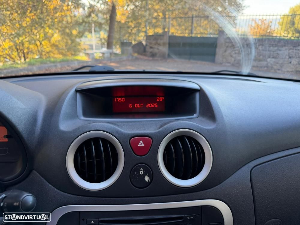 Citroën C2 1.4 HDi VTR - 17