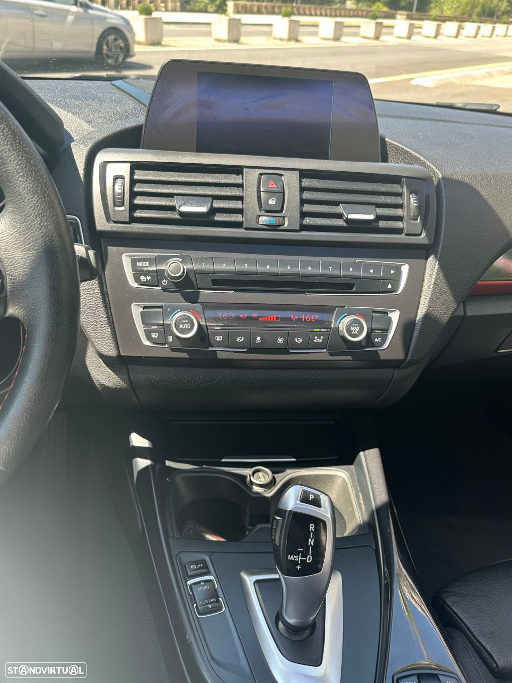 BMW 116 dA Line Sport - 9
