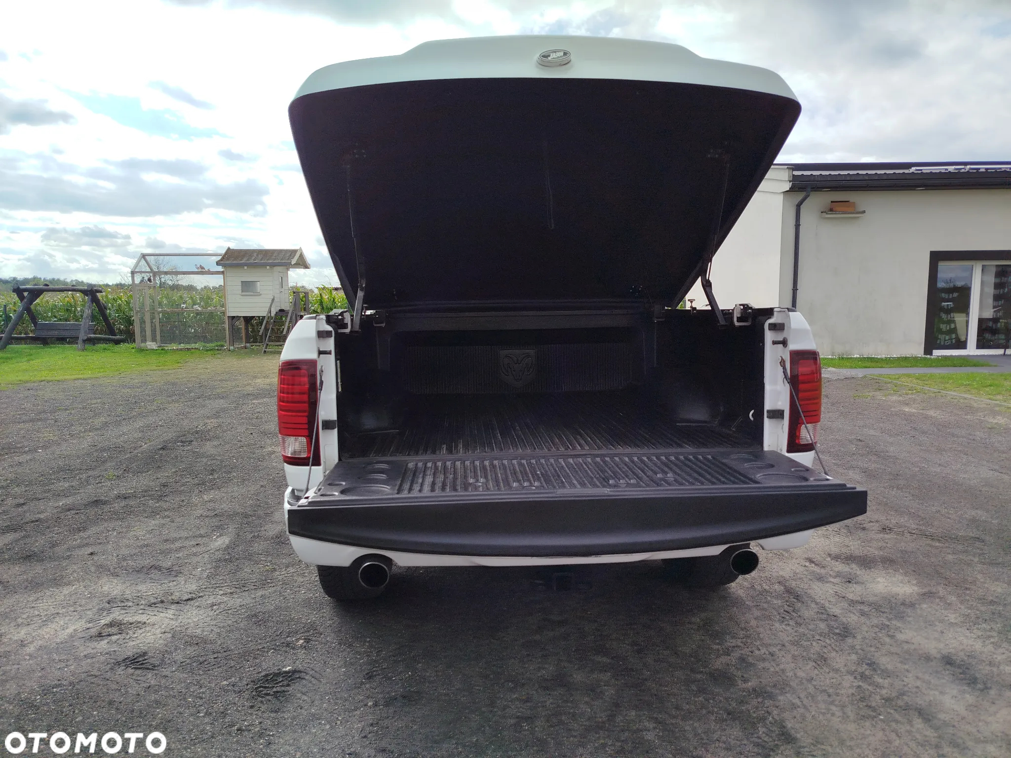 Dodge RAM 1500 5.7 4x4 - 33
