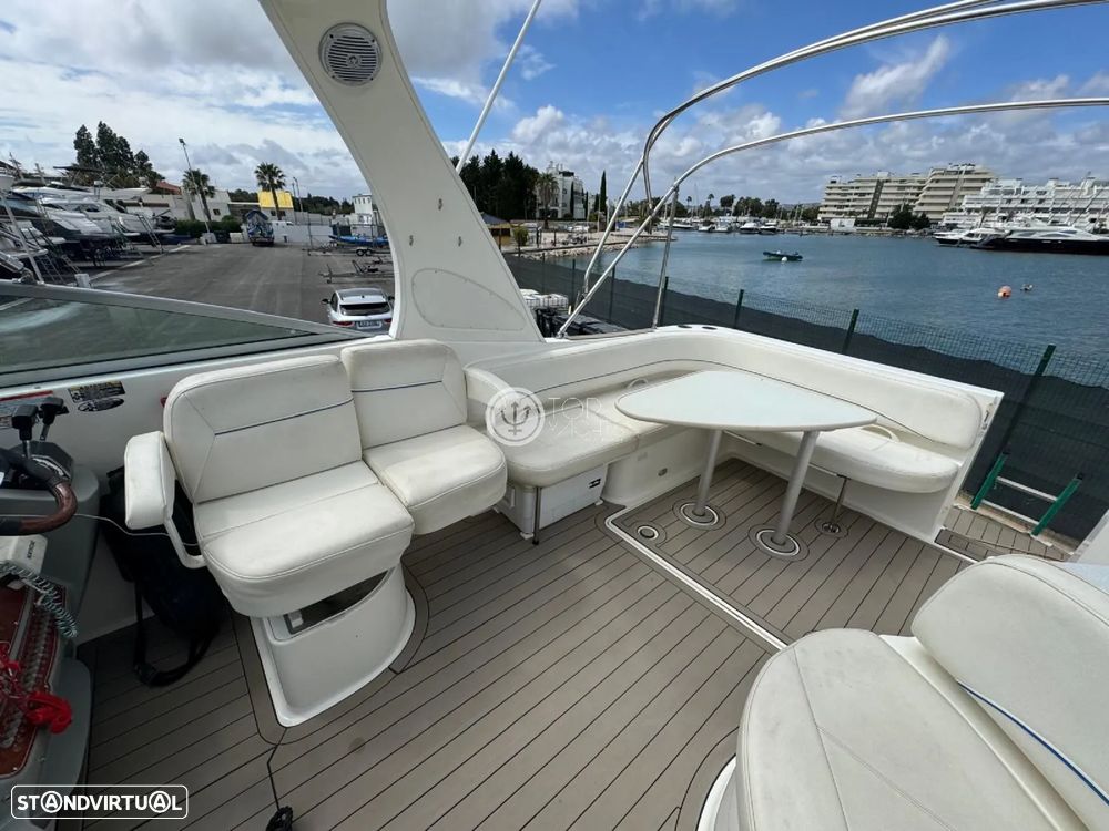 Bayliner 340 SB - 6