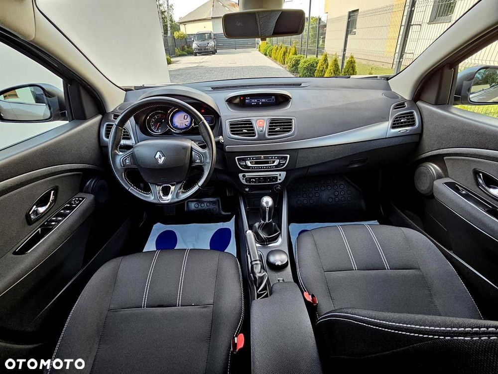 Renault Fluence 1.6 16V Limited - 21