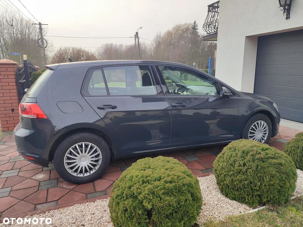 Volkswagen Golf 1.2 TSI BMT Comfortline - 34