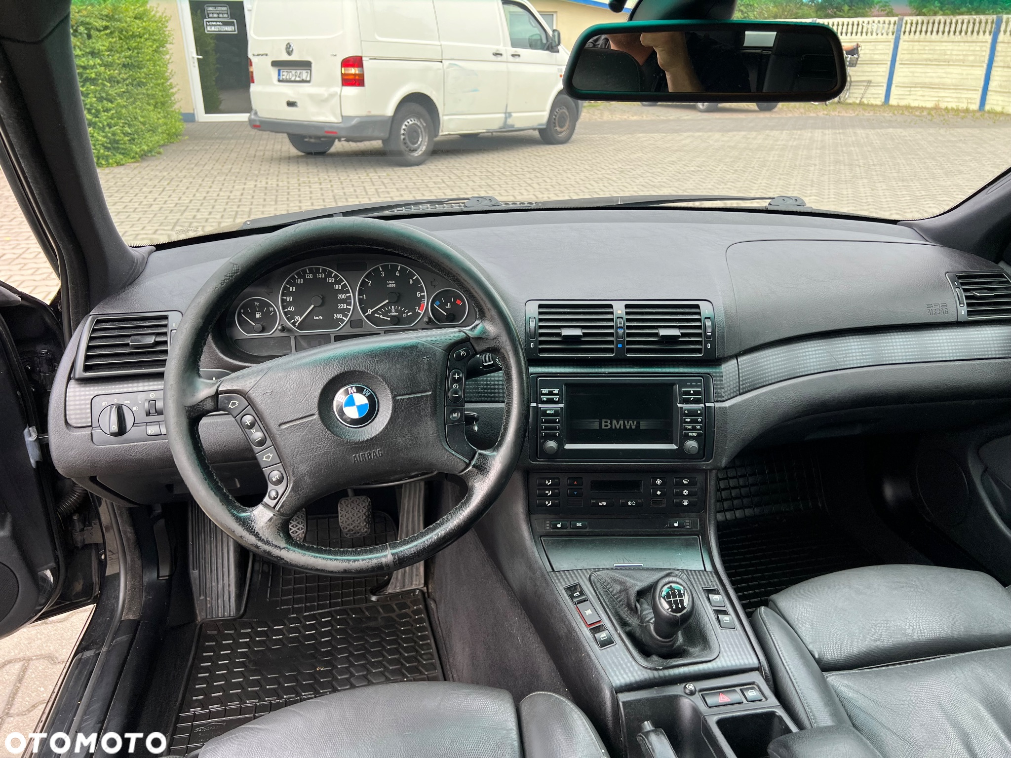 BMW Seria 3 330i - 6