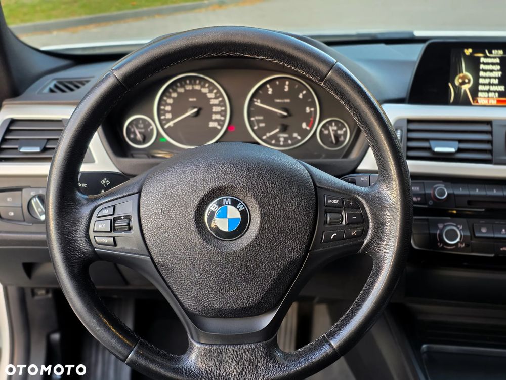 BMW Seria 3 - 21