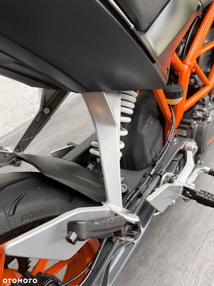 KTM Duke 390 - 9