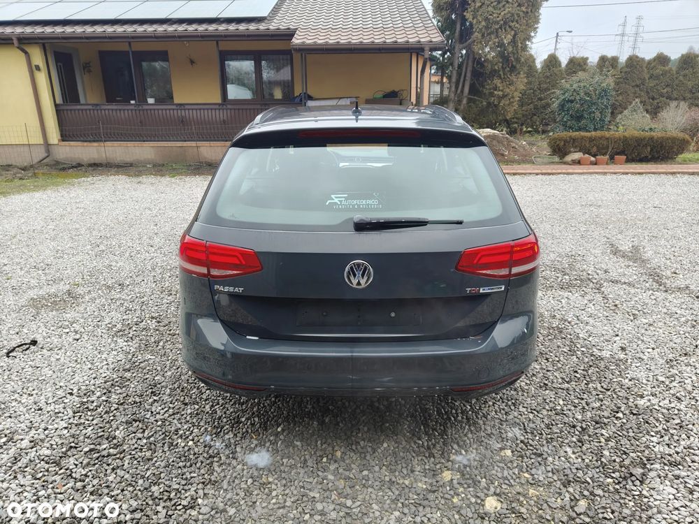 Volkswagen Passat - 40