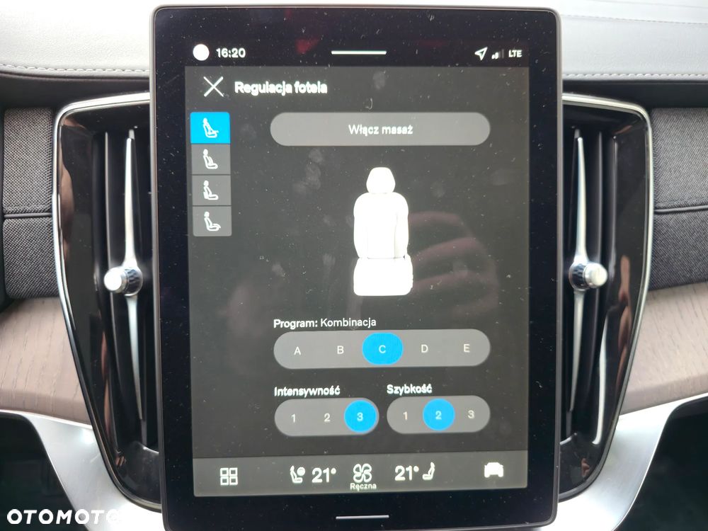 Volvo XC 90 T8 AWD Plug-In Hybrid Ultra Dark 7os - 24