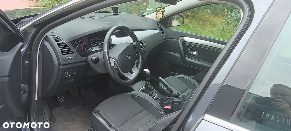 Renault Laguna 2.0 Authentique - 5