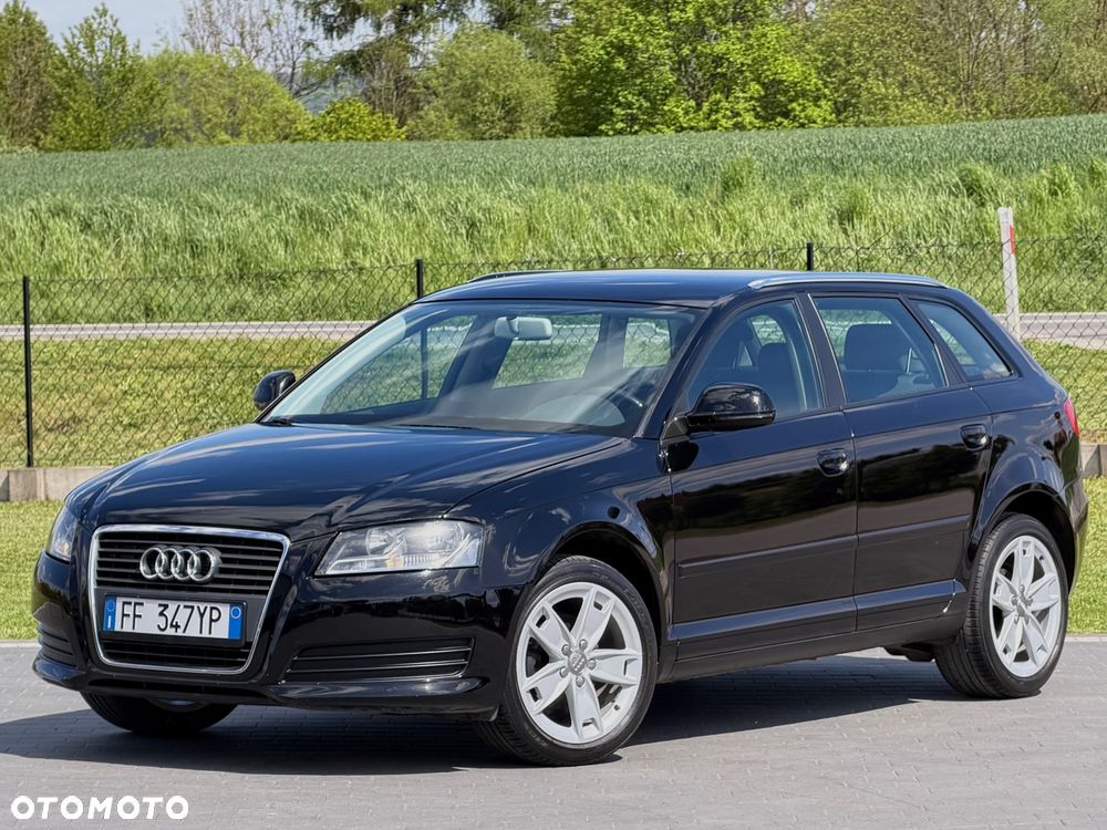 Audi A3 Sportback 1.6 Attraction - 4