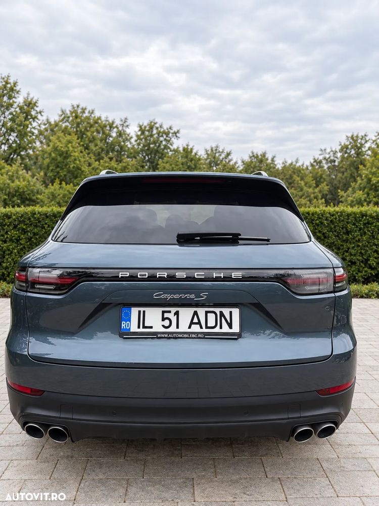 Porsche Cayenne S - 7