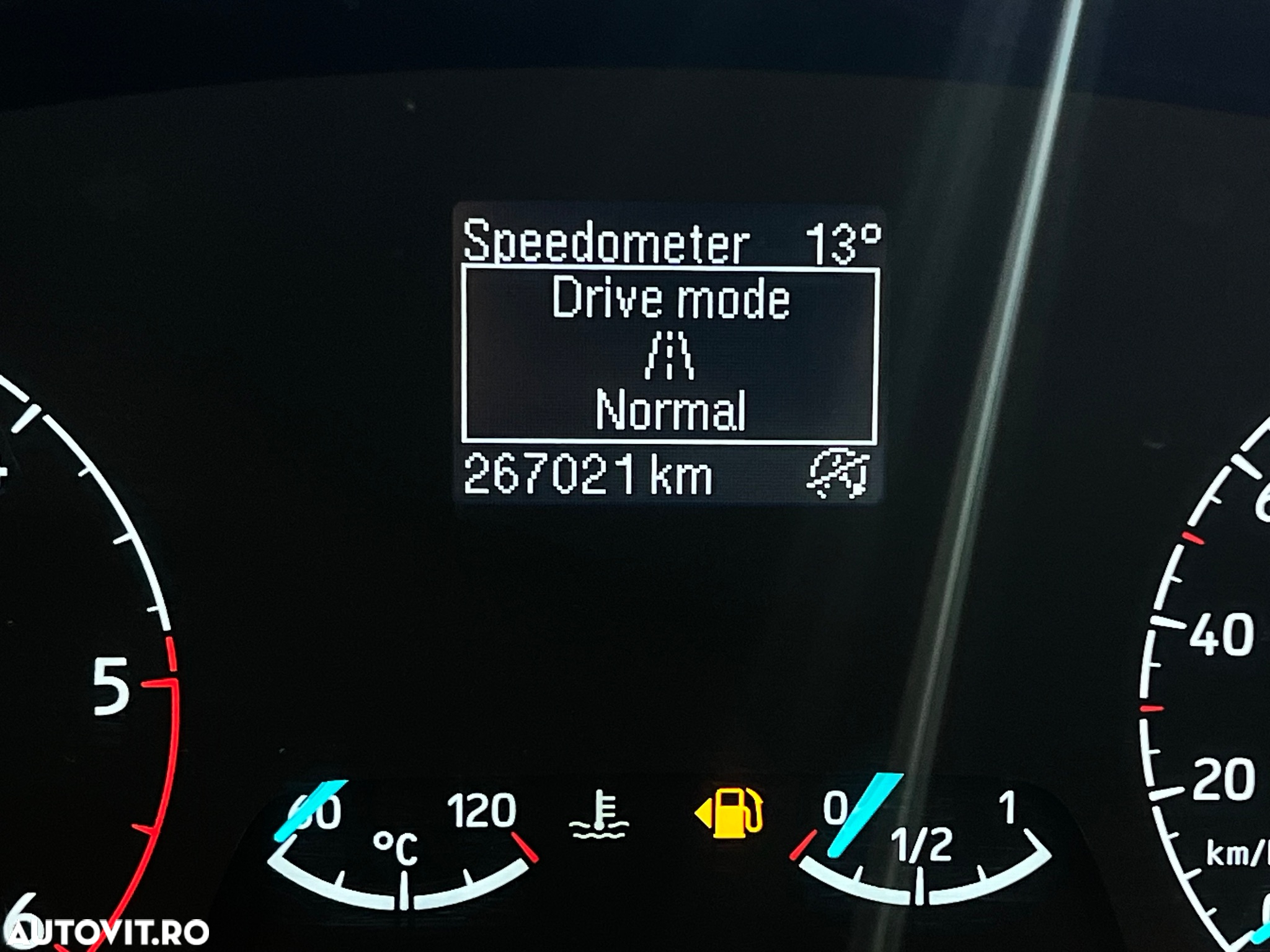 Ford Transit 350 2.0 EcoBlue 130 CP L4 DCIV RWD Trend - 25