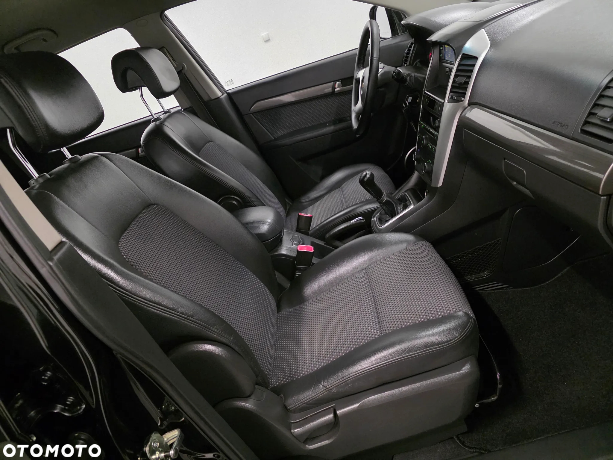 Chevrolet Captiva 2.0 d LT high - 12