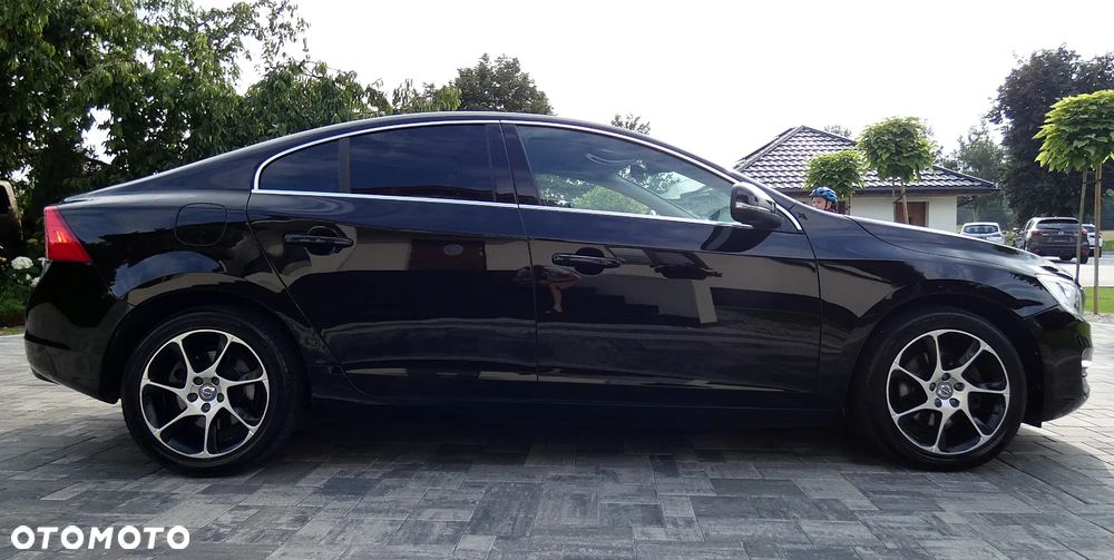 Volvo S60 D4 R-Design Summum - 7