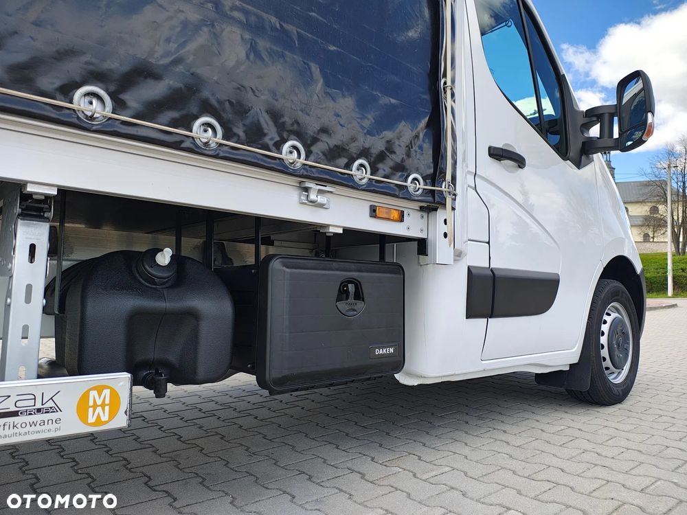 Opel Movano 10 palet * firanka - 14