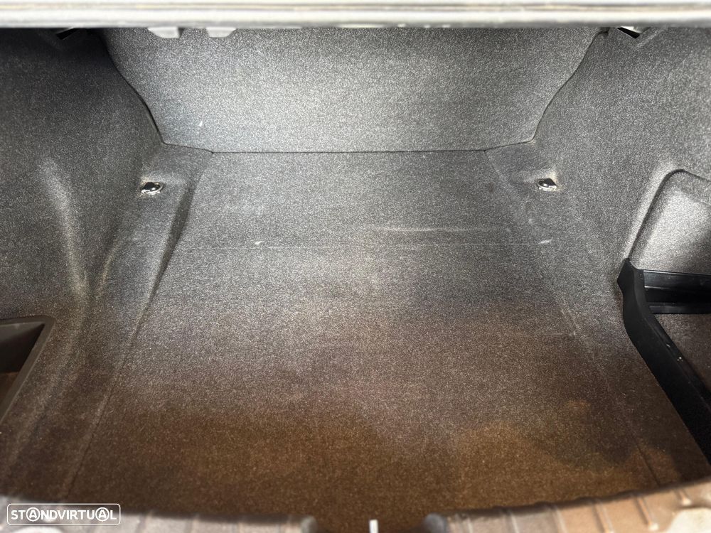 BMW 320 d EfficientDynamics Line Luxury - 38