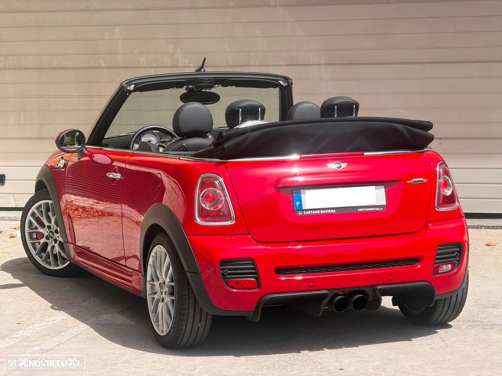 MINI Cabrio John Cooper Works - 2