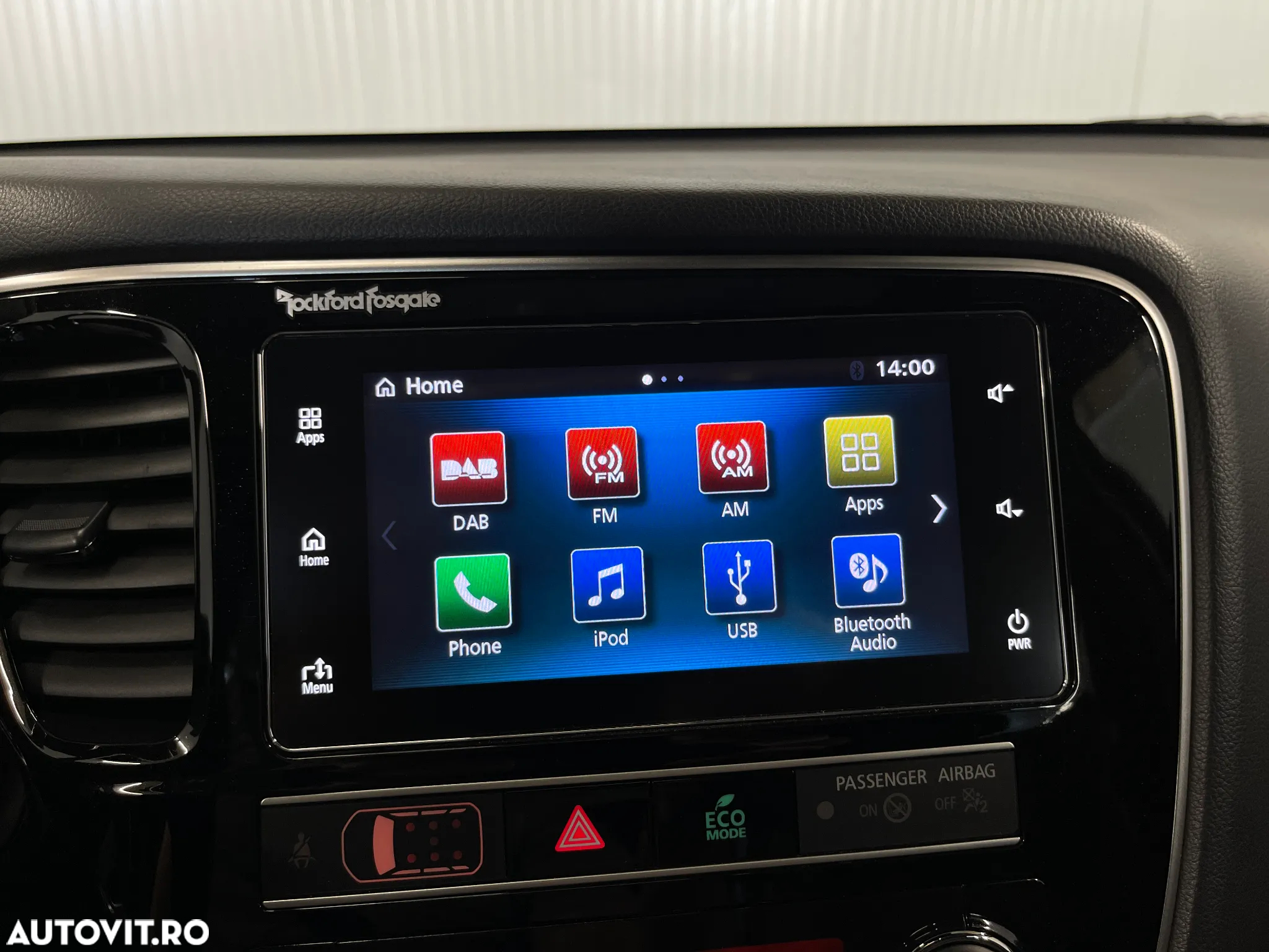 Mitsubishi Outlander 2.4 4WD Plug-In Hybrid Top - 16