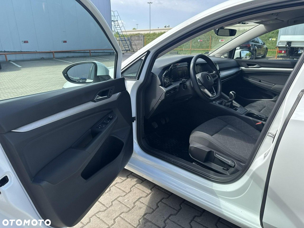 Volkswagen Golf VIII 1.5 TSI EVO Life - 10