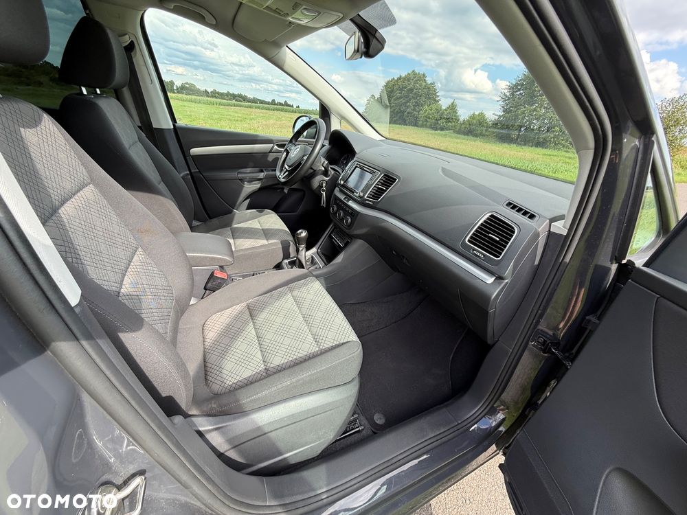 Volkswagen Sharan 2.0 TDI (BlueMotion Technology) Comfortline - 20