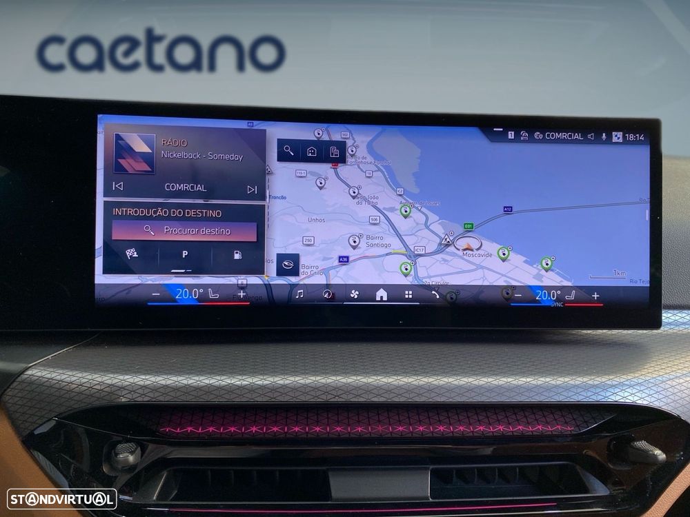 BMW 330 e Pack Desportivo M Auto - 9