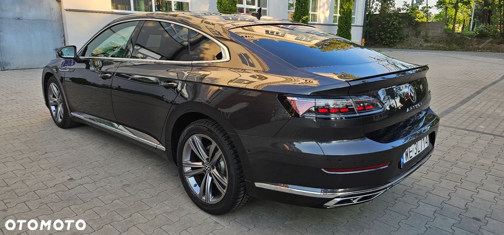 Volkswagen Arteon 2.0 TDI SCR R-Line DSG - 2