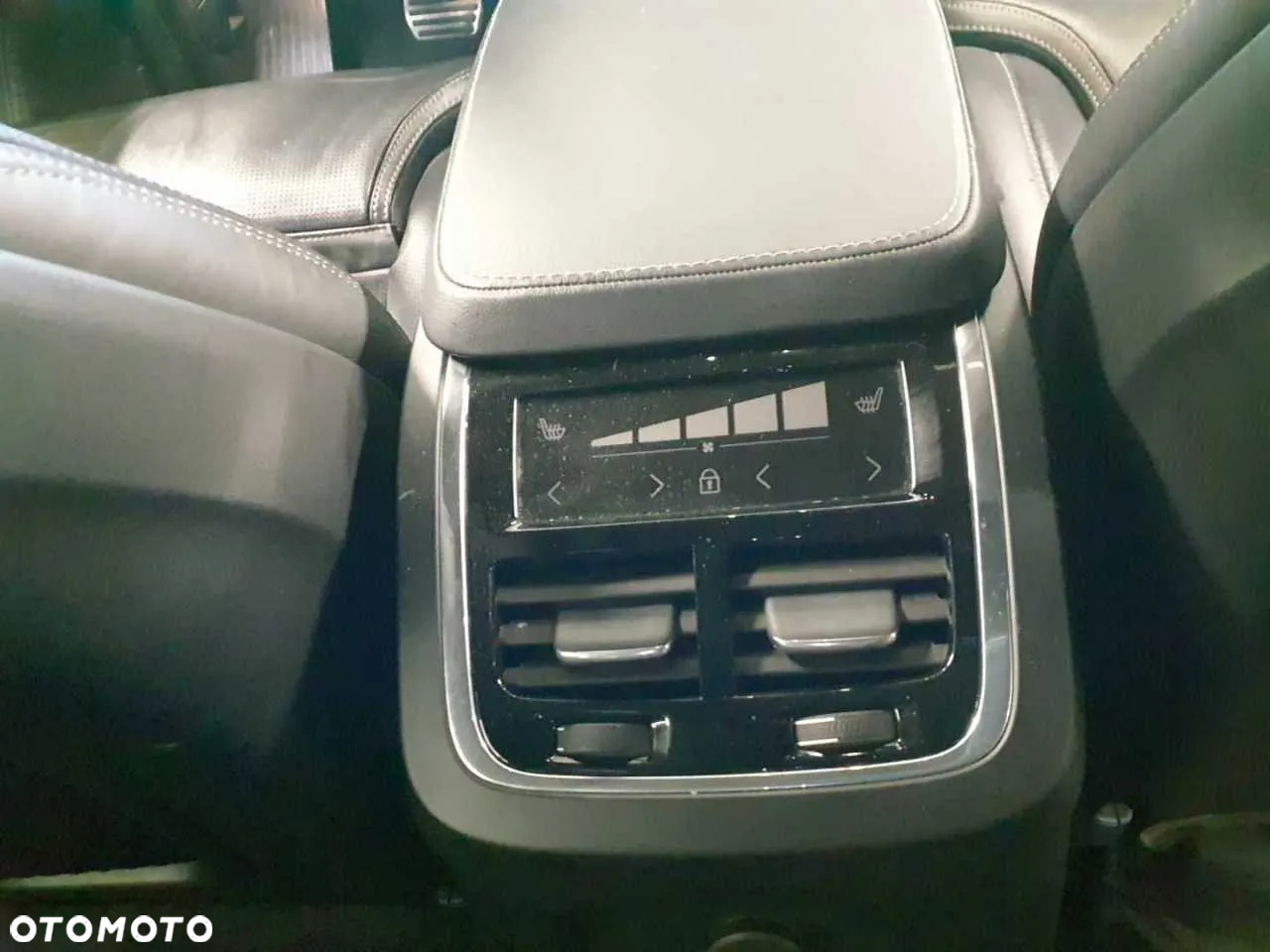 Volvo XC 90 T8 AWD Recharge Geartronic RDesign Edition - 16