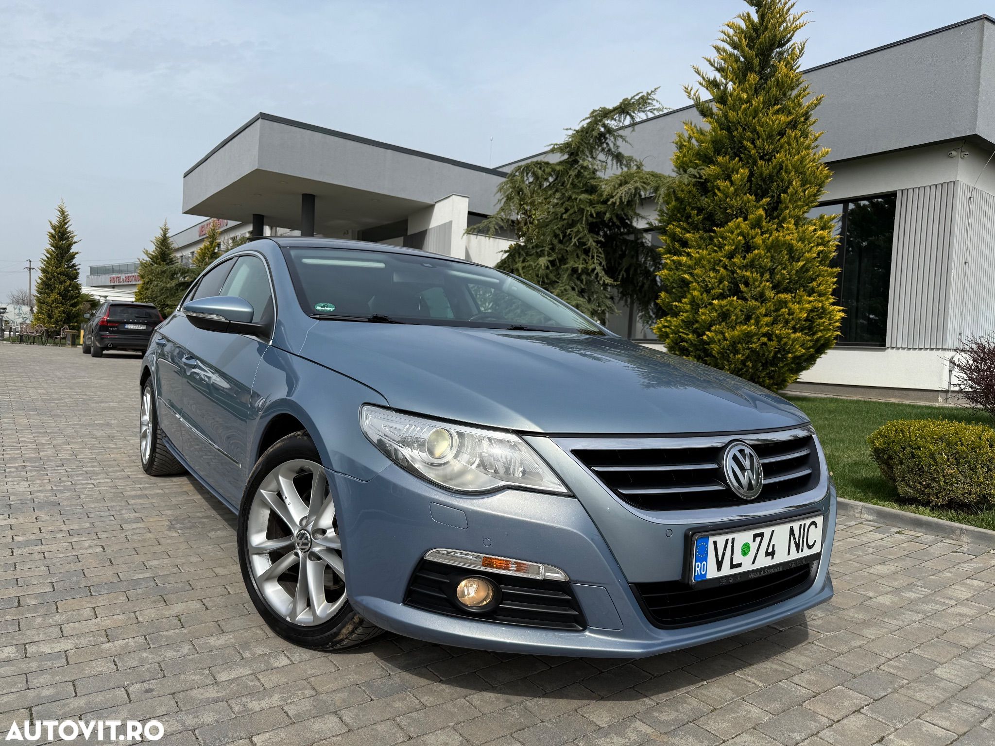 Volkswagen Passat CC 2.0 TDI DPF DSG - 1