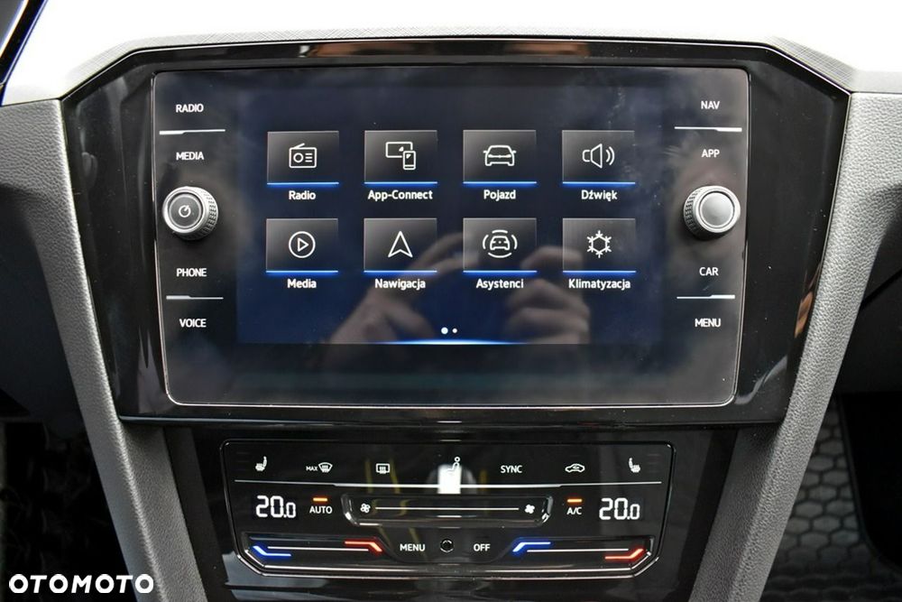 Volkswagen Passat Variant 2.0 TDI EVO Business DSG - 20
