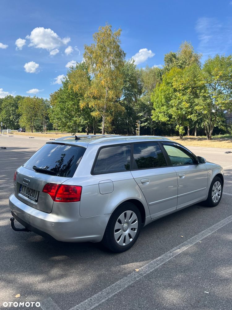 Audi A4 Avant - 6