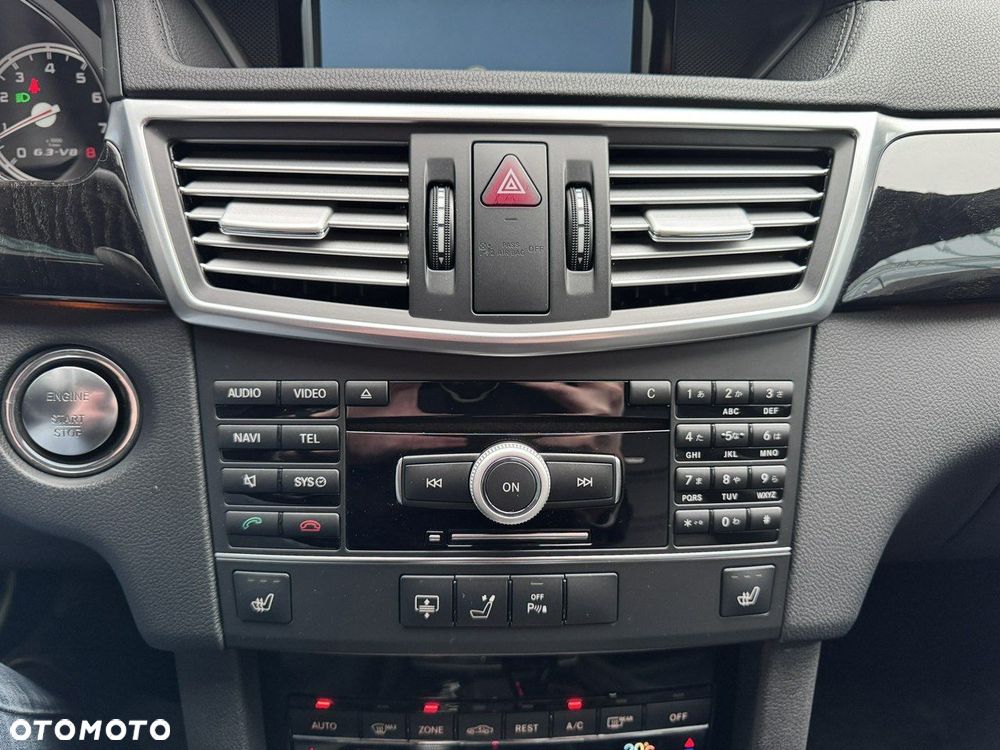 Mercedes-Benz Klasa E - 20