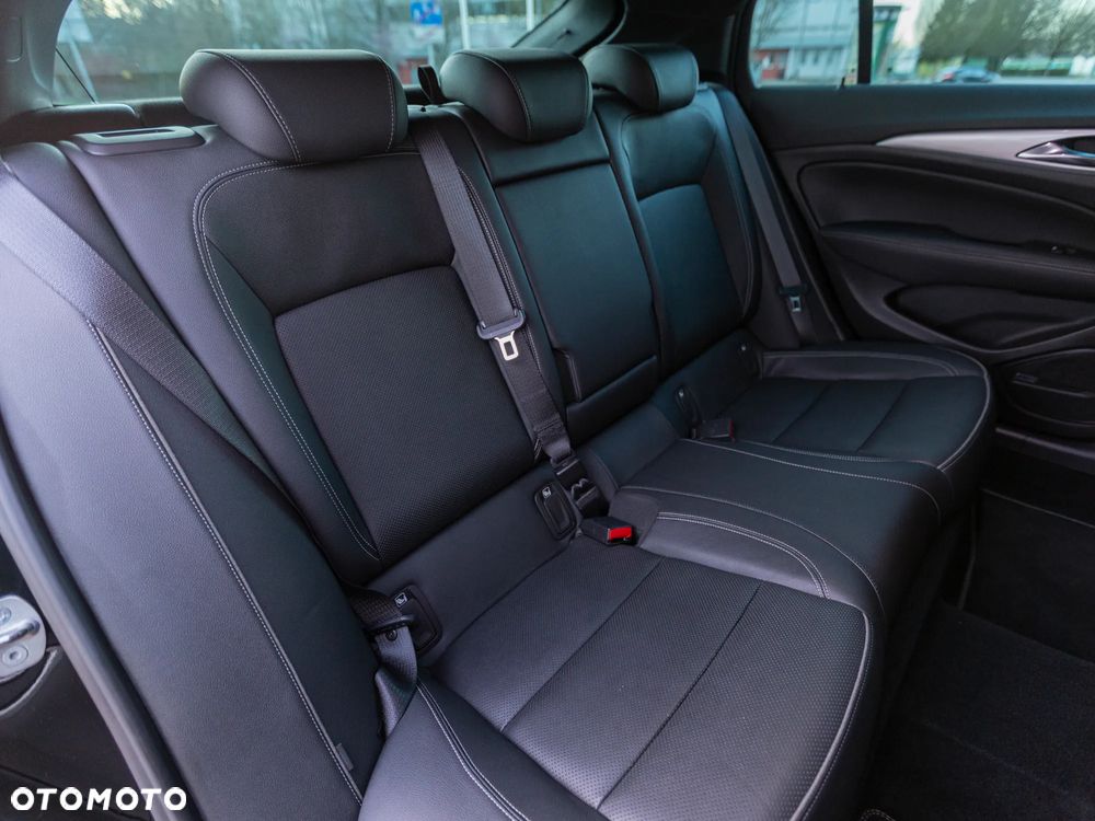 Opel Insignia 2.0 Direct InjectionTurbo GSI - 32