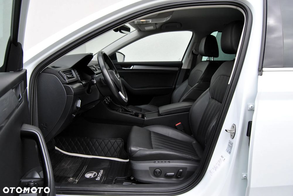 Skoda Superb 2.0 TDI 4x4 DSG Style - 17
