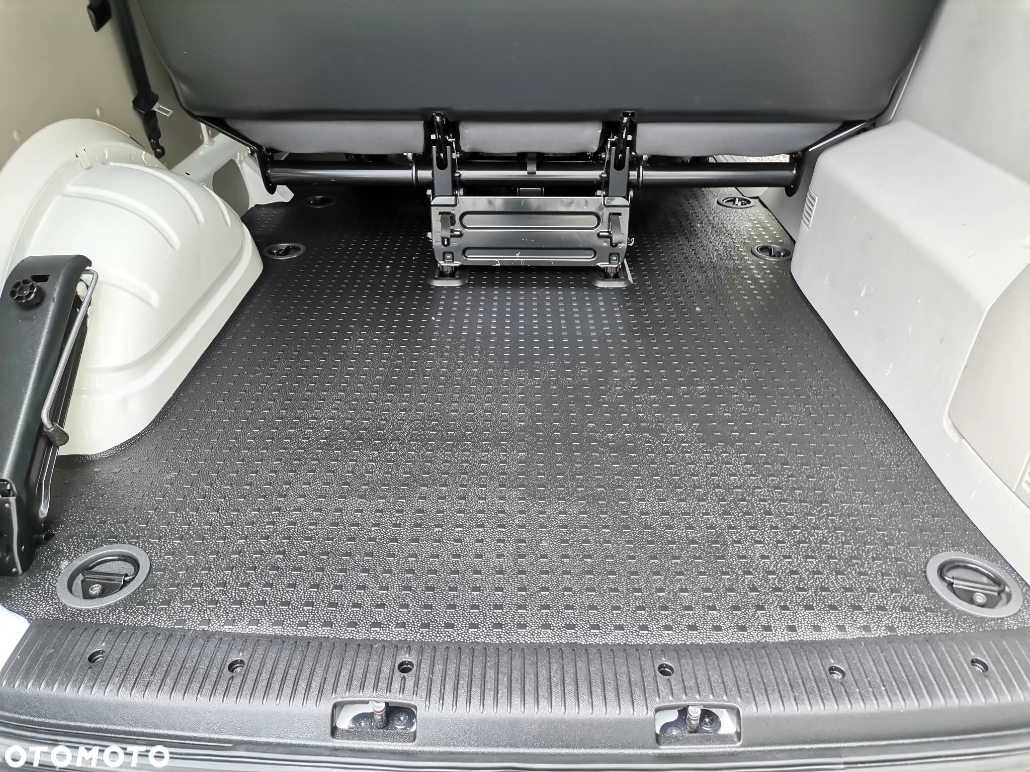 Volkswagen Transporter T6 Lang Plus Comfortline - 22