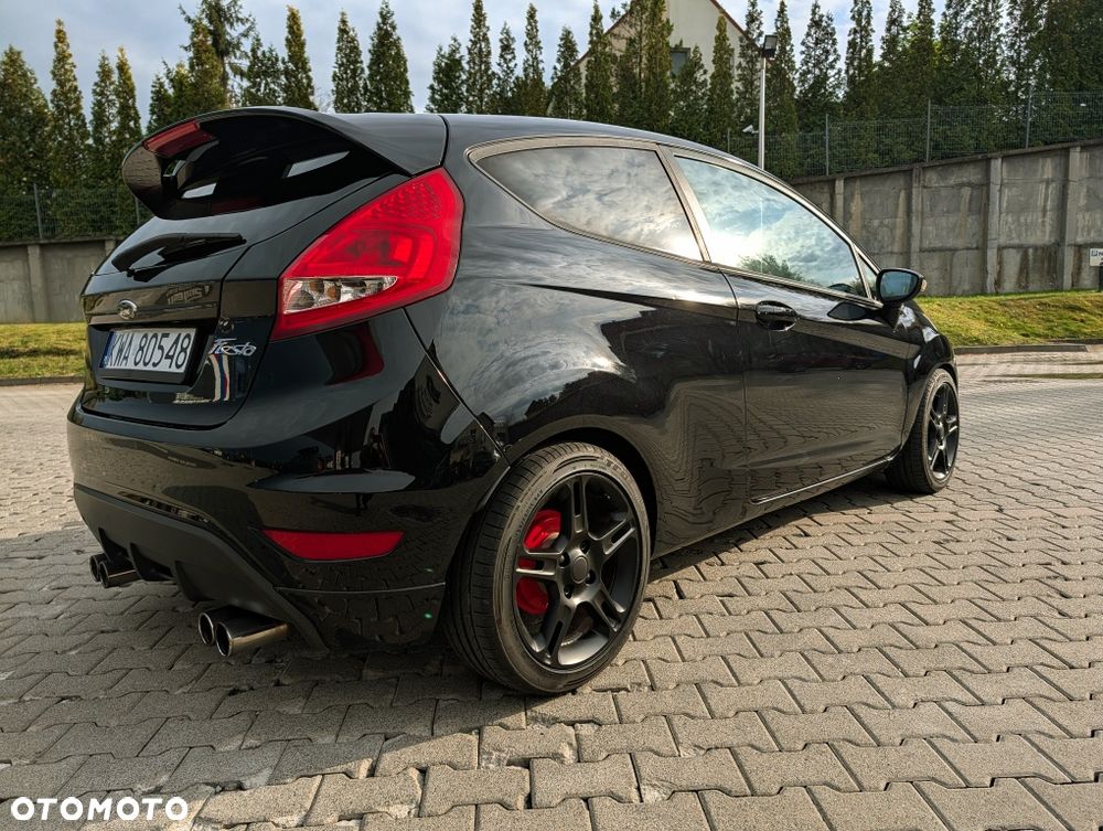 Ford Fiesta - 1