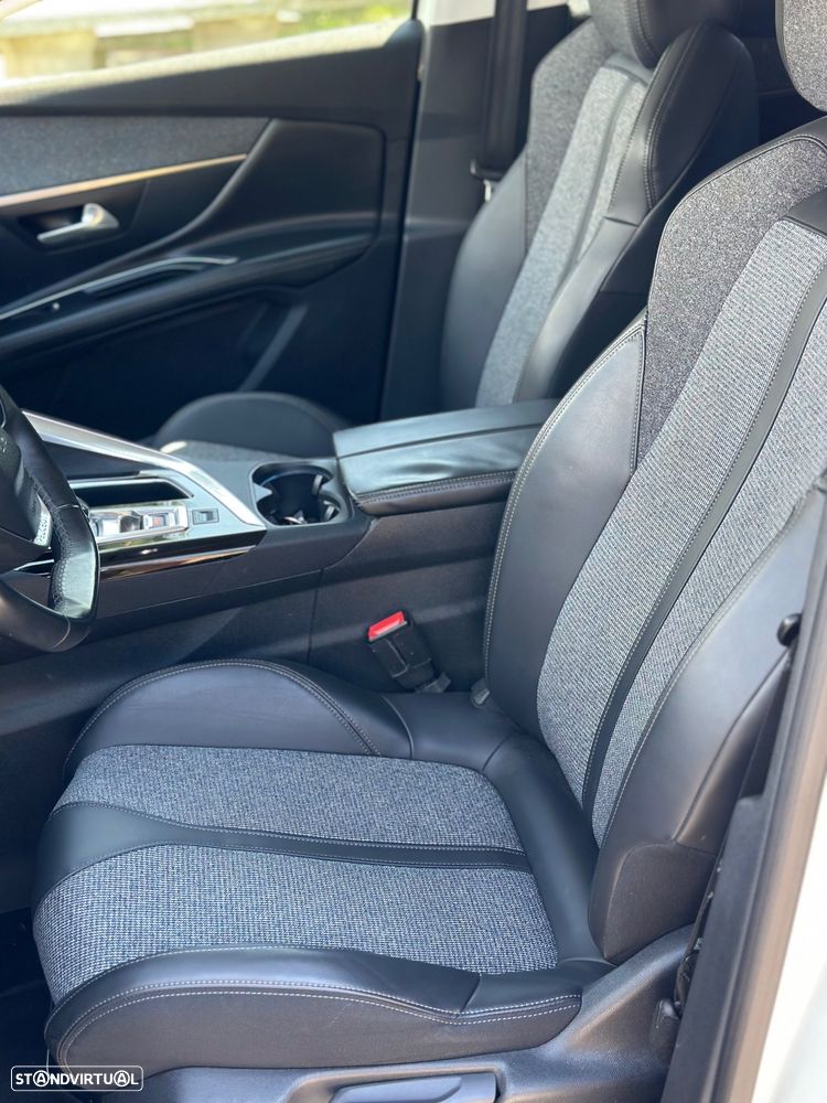 Peugeot 3008 1.6 BlueHDi GT Line EAT6 - 7